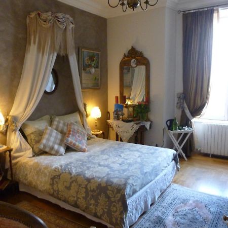 Le Petit Chateau - Tiffauges Proche Puy Dufou Exterior foto