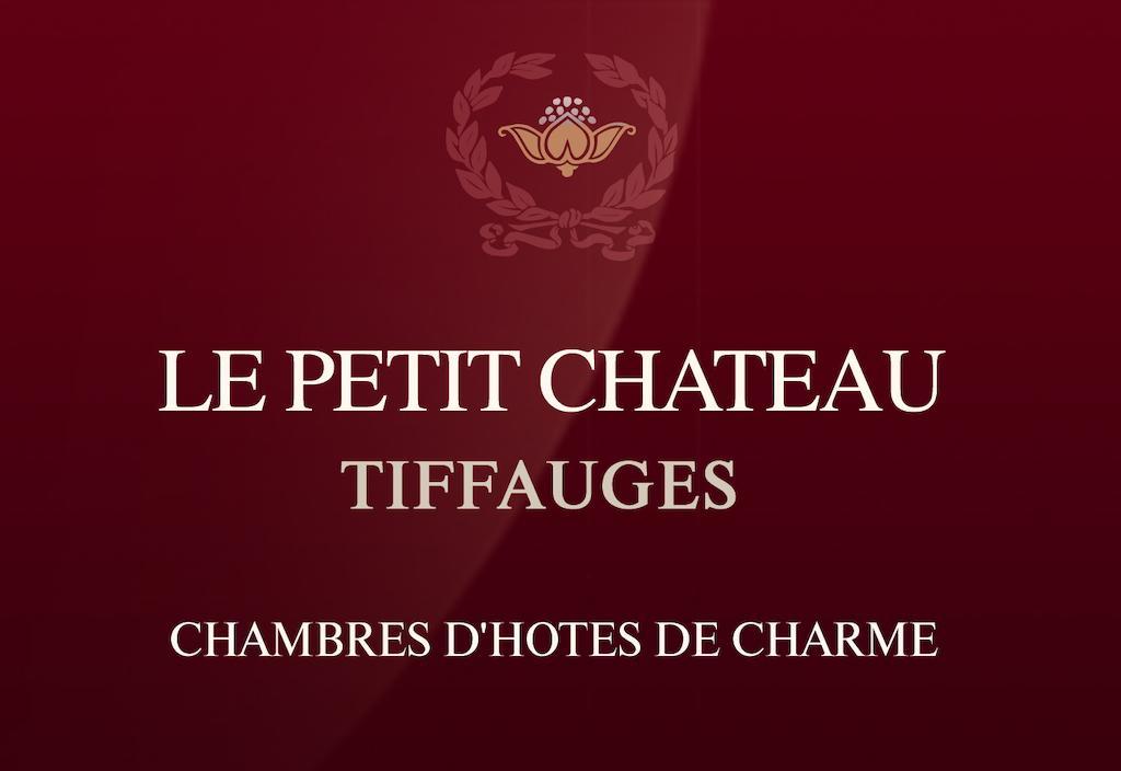 Le Petit Chateau - Tiffauges Proche Puy Dufou Exterior foto